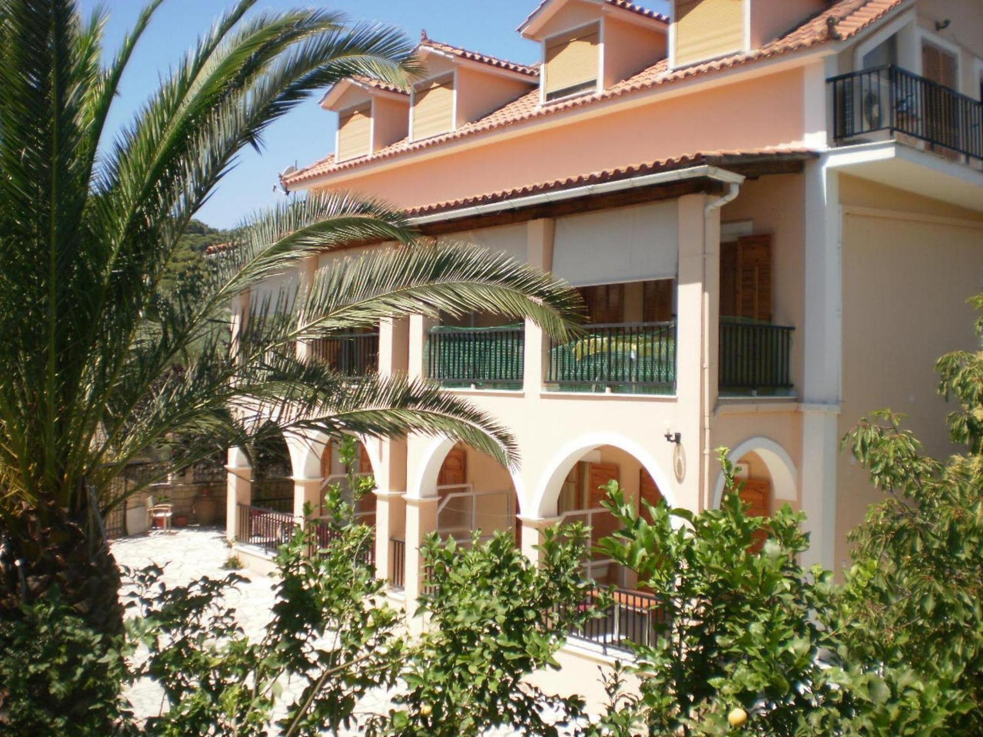 Loukas Inn Family Resort Keri Pokoj fotografie